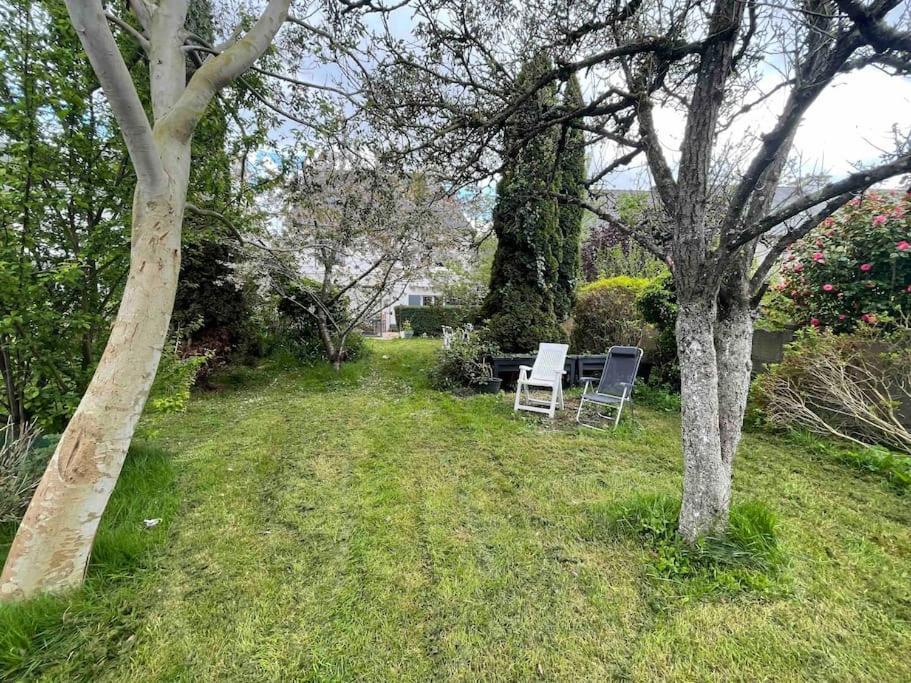 Maison Spacieuse Avec Jardin Et Salle De Sport Saint-Brieuc Luaran gambar