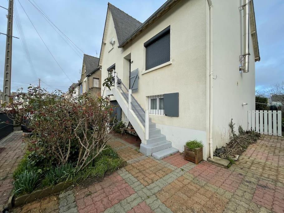 Maison Spacieuse Avec Jardin Et Salle De Sport Saint-Brieuc Luaran gambar
