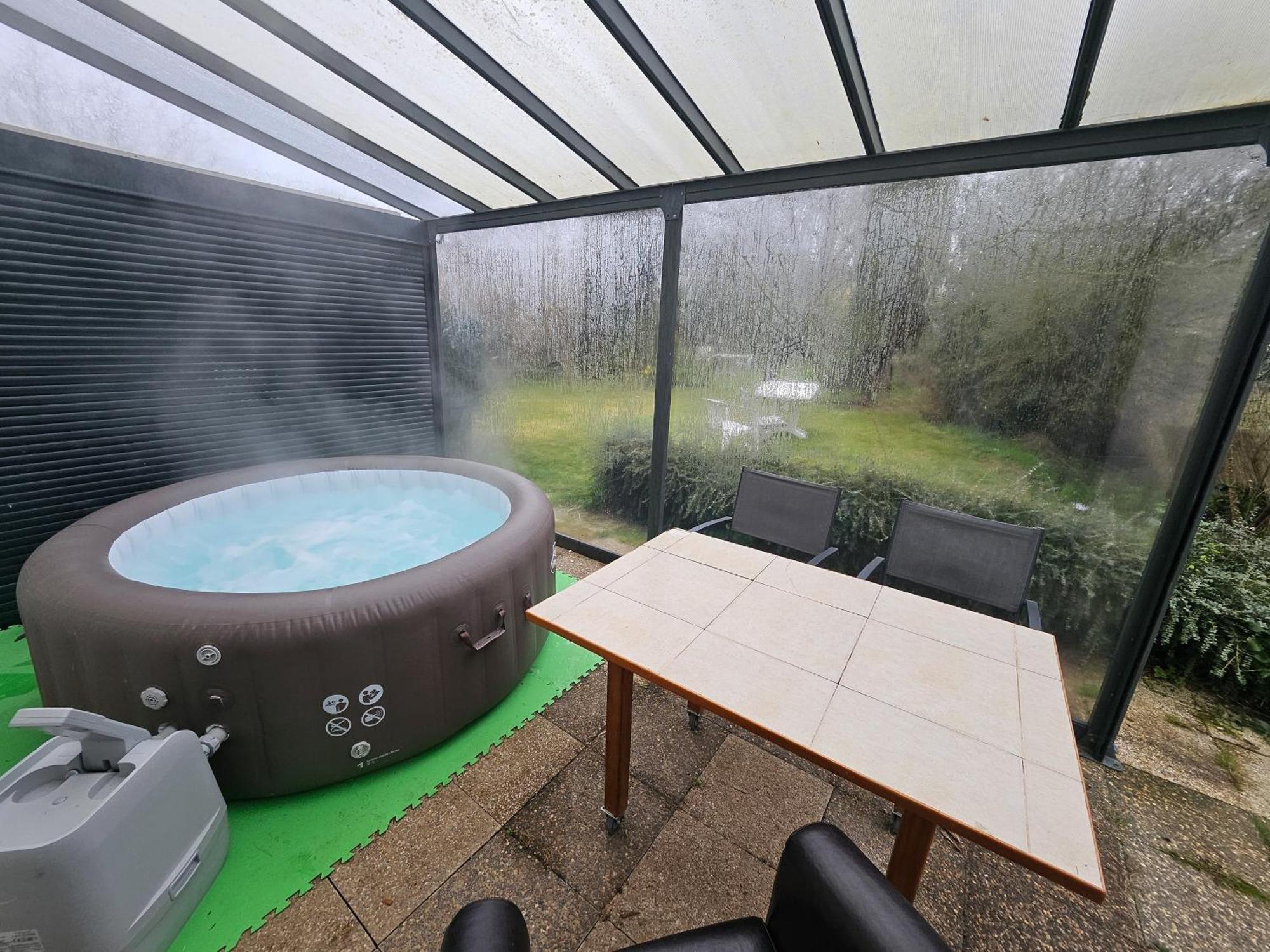 Maison Spacieuse Avec Jardin Et Salle De Sport Saint-Brieuc Luaran gambar